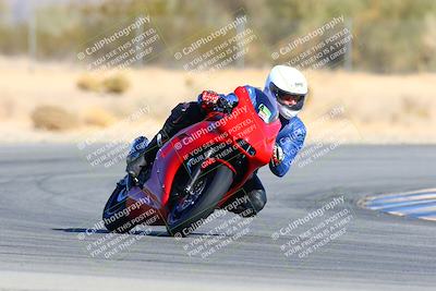 media/Jan-09-2022-SoCal Trackdays (Sun) [[2b1fec8404]]/Turn 6 (1035am)/